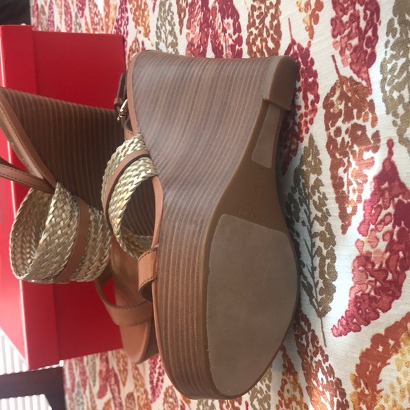 Wedges - Picture 2 of 2